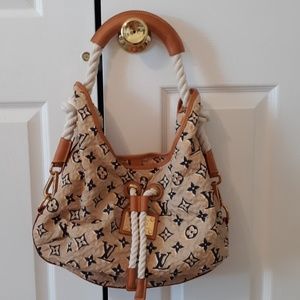 HP💖💖Authentic Limited Edition Louis Vuitton💖💖